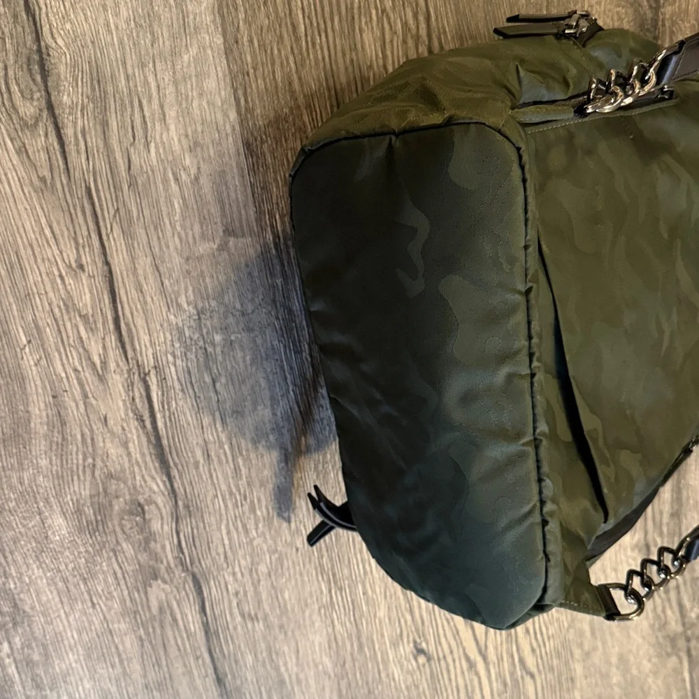 Rare Tumi Voyageur Studded Hagen Backpack in Green/Forest Camo Black Hardware